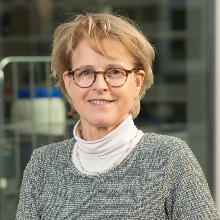 Angela Huschens