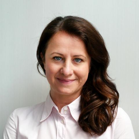 Emilia Izak-Nau